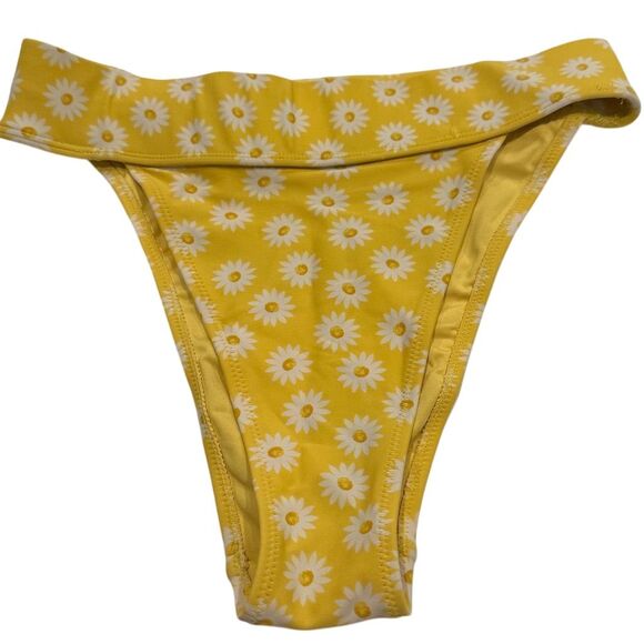 Forever 21 Other - Forever 21 Women's Yellow‎ Floral Bikini Bottoms Size M